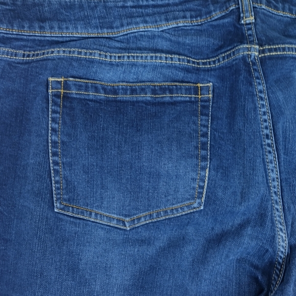 Torrid Women's Jeans Size 26 Dark Wash Style Denim Wear - Picture 8 of 12